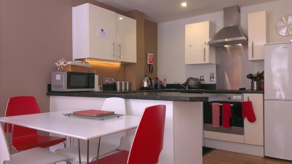The Bath House Apartments - Free 1St Breakfast - Free Parking Экстерьер фото